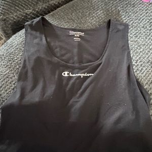 Champion crop tank